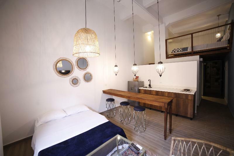 Soy Local Centro Histórico Apartahotel